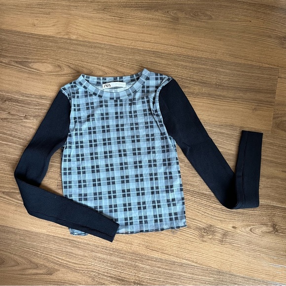Zara Tops Zara Sweater Top Poshmark